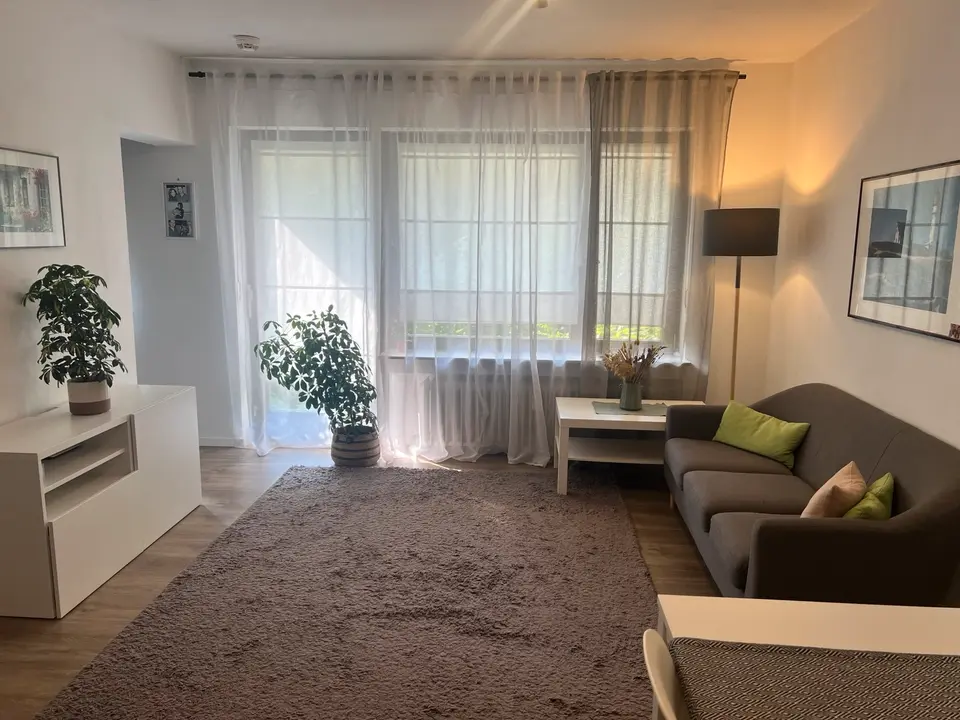2 Zimmer Wohnung mit 42 m² in Saarbrücken – Bild 2