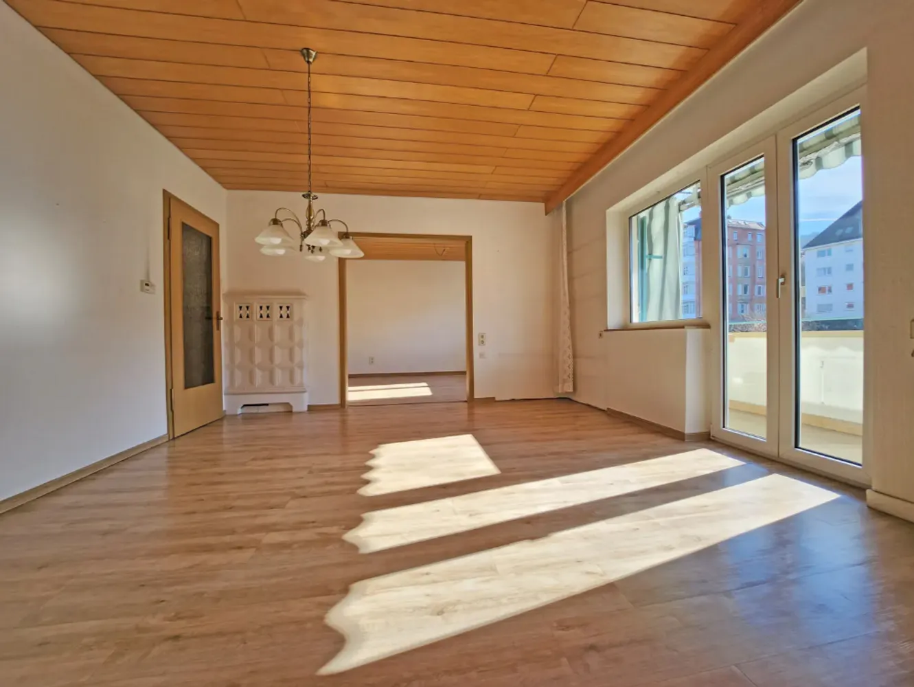 2 Zimmer Wohnung mit 80 m² in Stuttgart – Bild 6