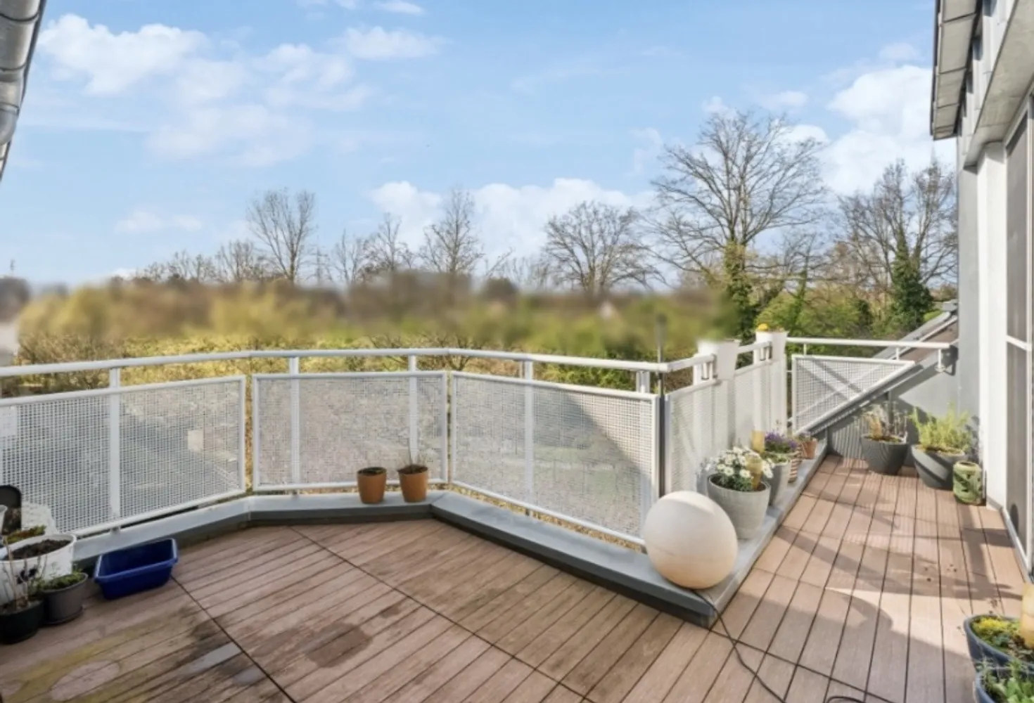 2 room apartment with 66 m² in Düsseldorf – Photo 1