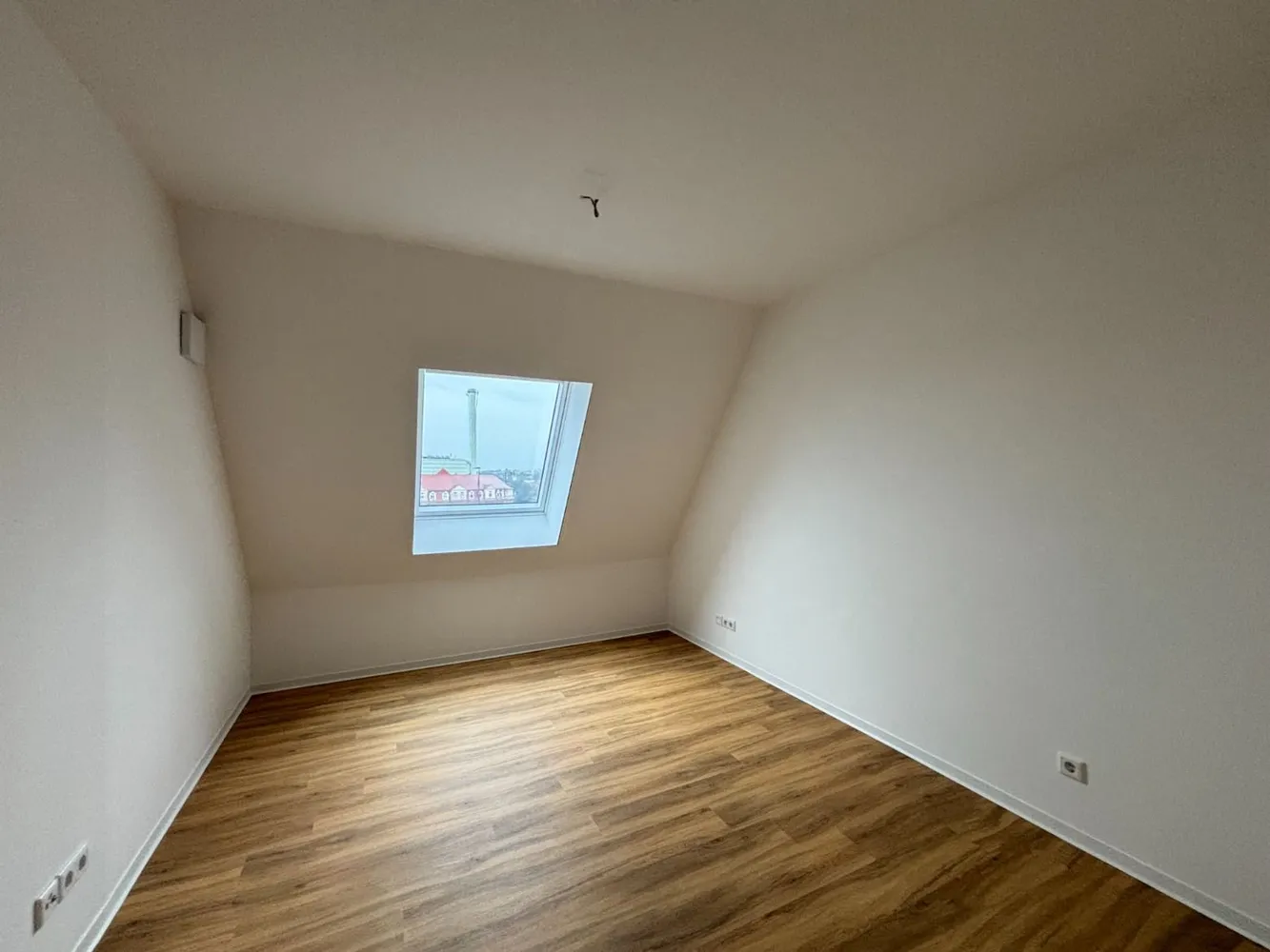 2 Zimmer Wohnung mit 66 m² in Dresden – Bild 3