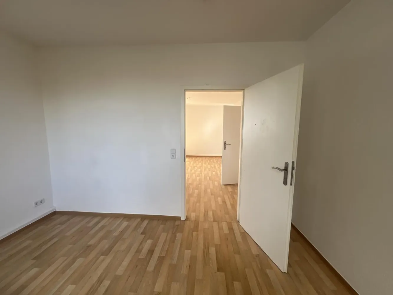 4 Zimmer Wohnung mit 81 m² in Magdeburg – Bild 4