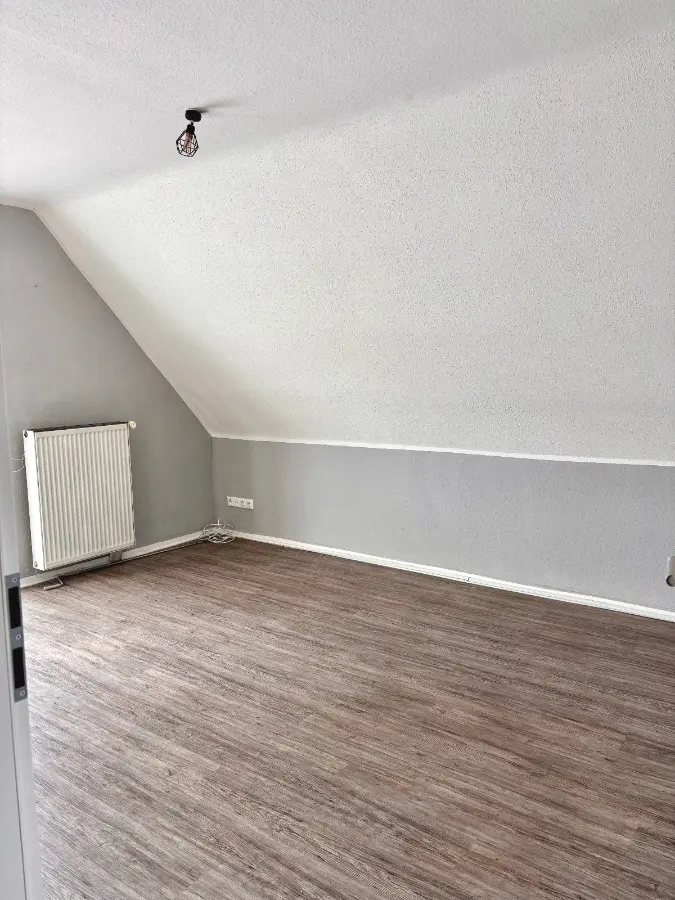 3 Zimmer Wohnung mit 64 m² in Frechen – Bild 1