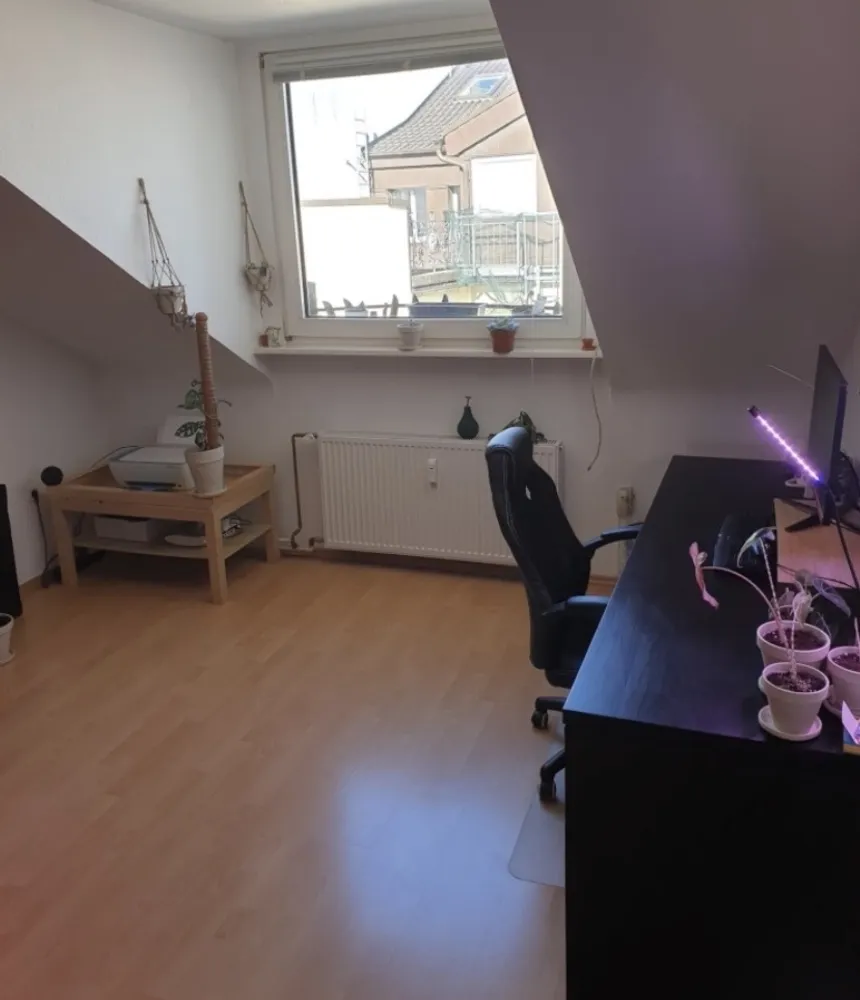 26 Zimmer Wohnung mit 63 m² in Aachen – Bild 1