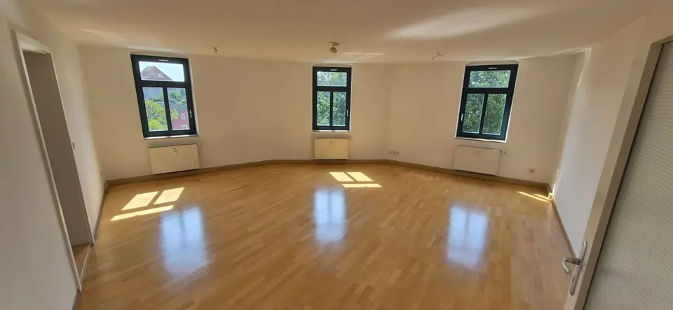 6 Zimmer Wohnung mit 138 m² in Dresden – Bild 6