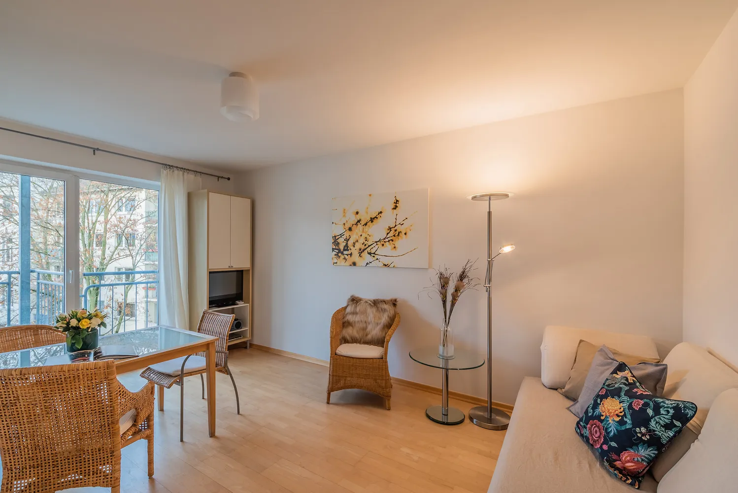 2 room apartment with 51 m² in Frankfurt am Main – Photo 1