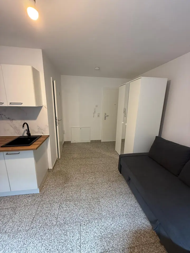 Studio mit 17 m² in Dietzenbach – Bild 1