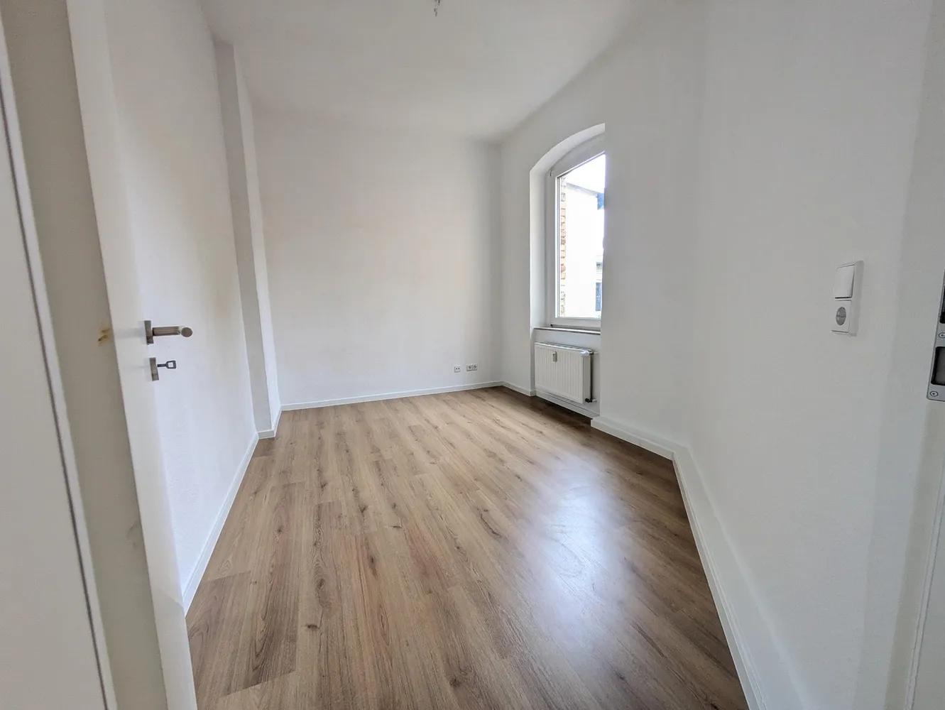 3 Zimmer Wohnung mit 81 m² in Halle (Saale) – Bild 3
