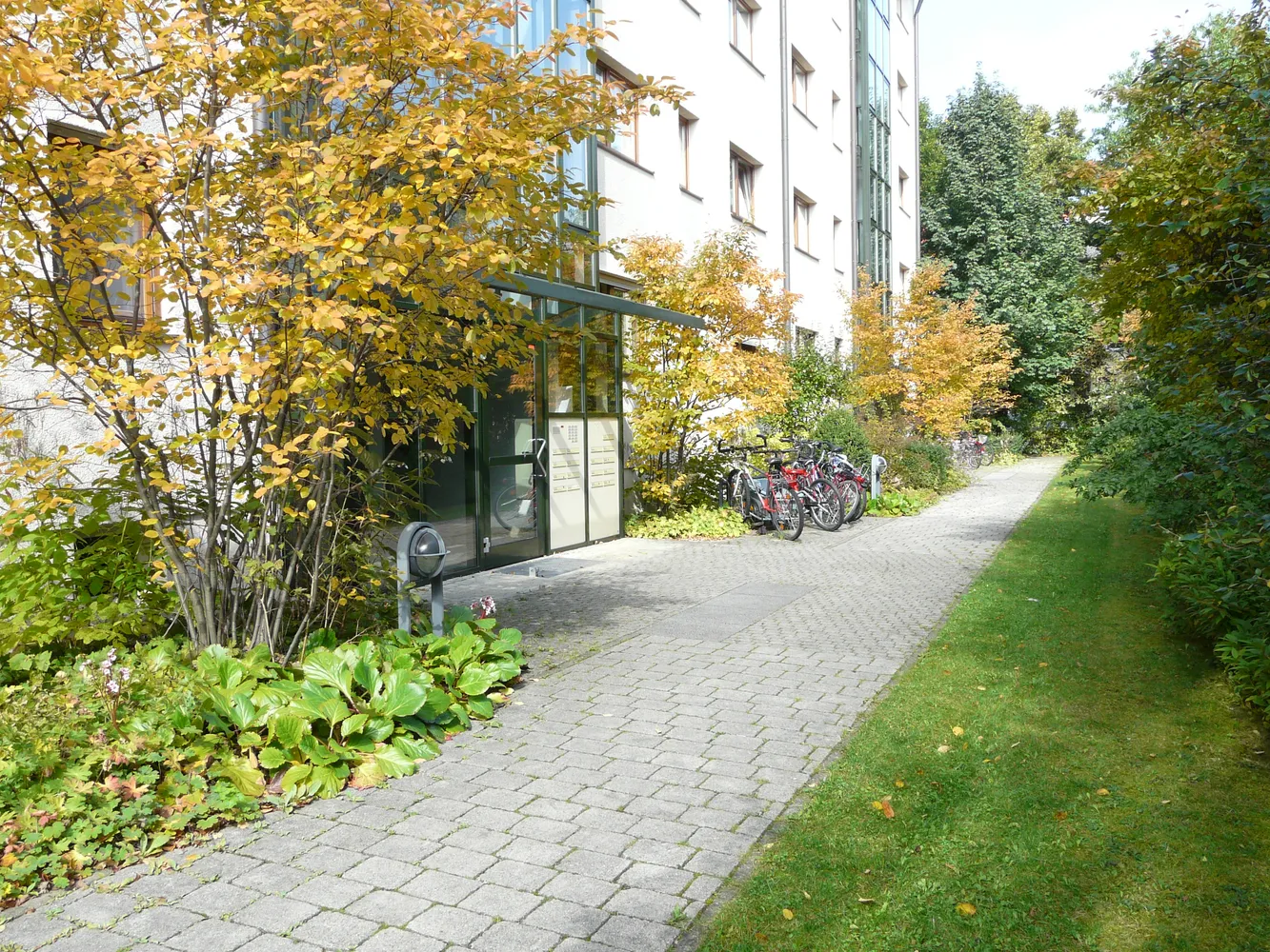 3 room apartment with 75 m² in Munich – Photo 2