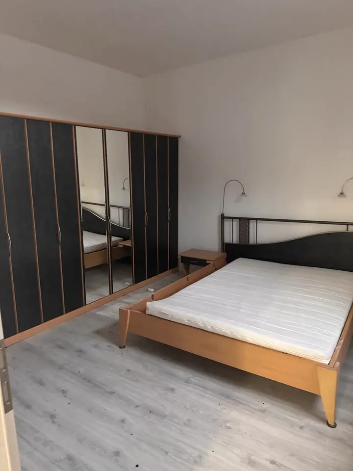 2 Zimmer Wohnung mit 88 m² in Duisburg – Bild 3