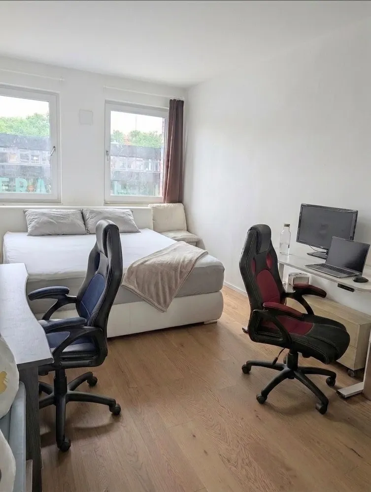 3 Zimmer Wohnung mit 99 m² in Hamburg – Bild 3