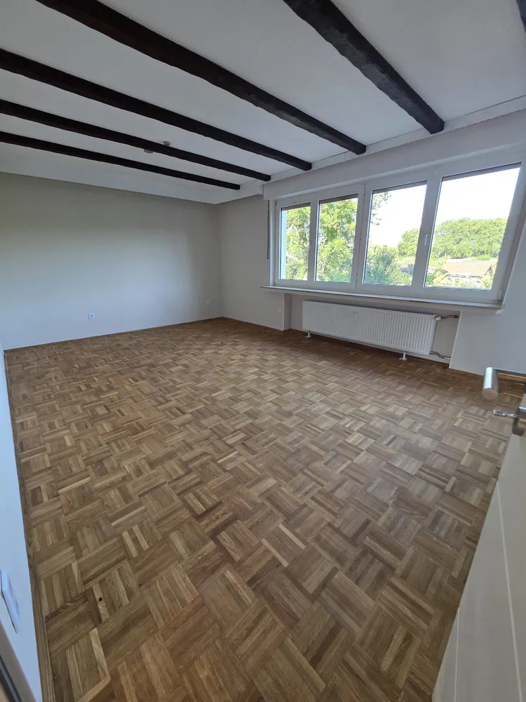 4 Zimmer Wohnung mit 93 m² in Duisburg – Bild 1