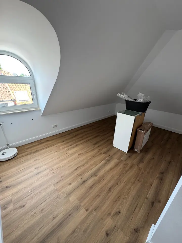 3 Zimmer Wohnung mit 98 m² in Oldenburg – Bild 1