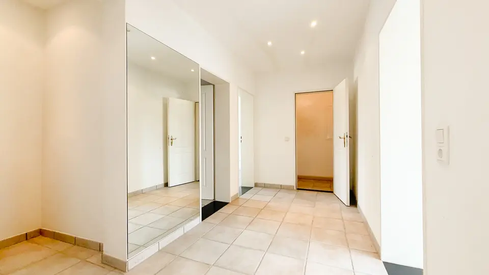 2 Zimmer Wohnung mit 75 m² in Düsseldorf – Bild 10