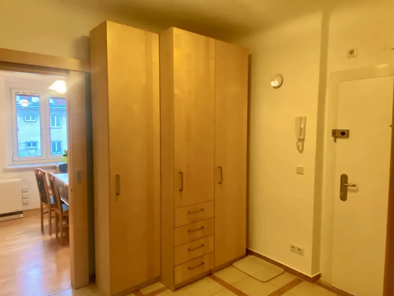 2 Zimmer Wohnung mit 74 m² in Frankfurt am Main – Bild 9