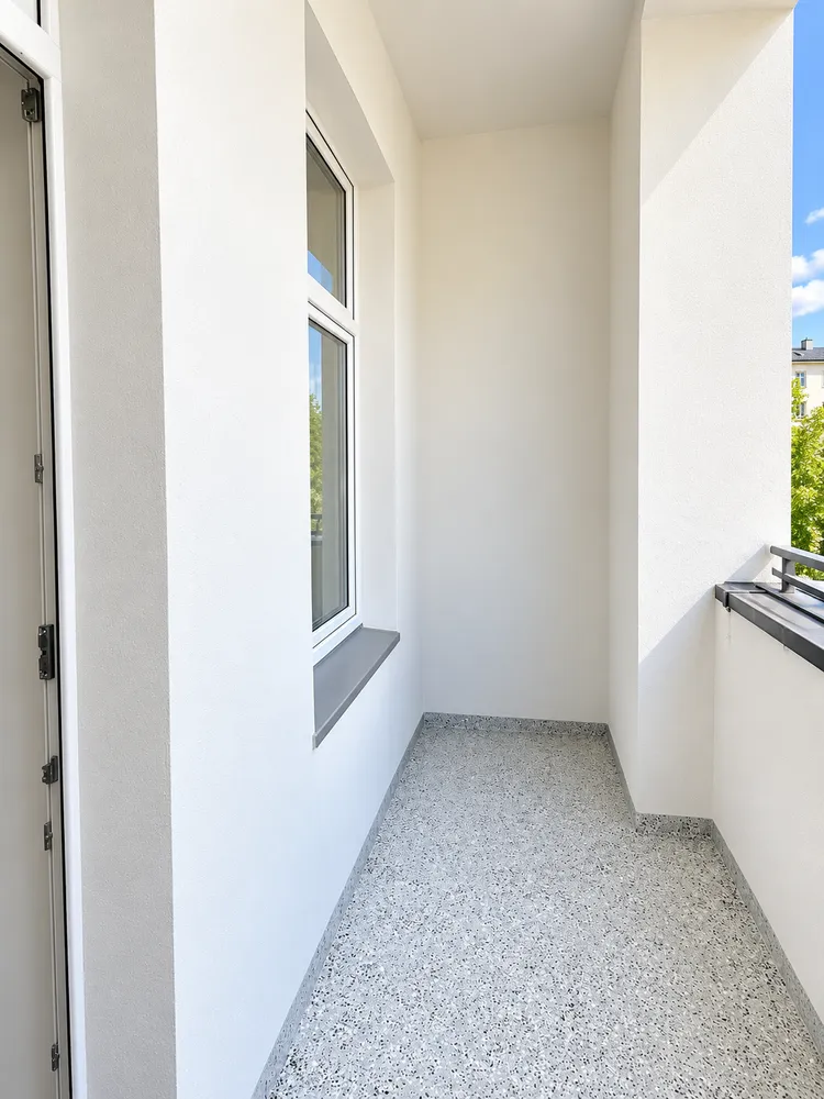 2 room apartment with 69 m² in Berlin – Photo 3