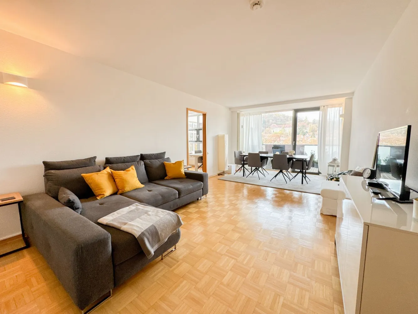 2 Zimmer Wohnung mit 78 m² in Stuttgart – Bild 1