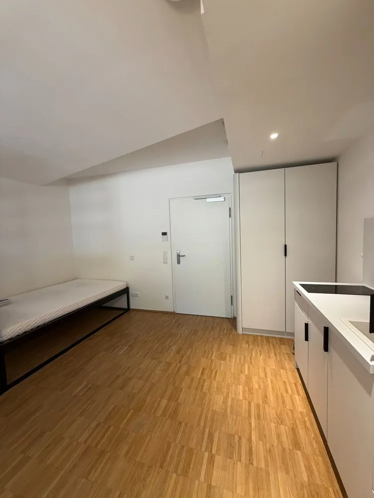 1 room apartment with 25 m² in Erlangen – Photo 5