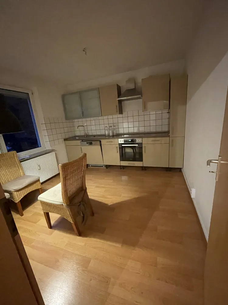 3 Zimmer Wohnung mit 65 m² in Köln – Bild 2
