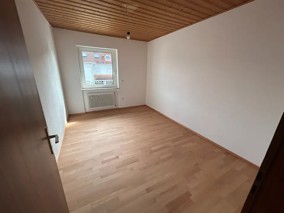 4 Zimmer Wohnung mit 110 m² in Miltenberg – Bild 9