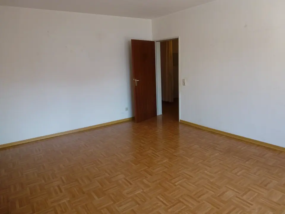 2 Zimmer Wohnung mit 68 m² in Euskirchen – Bild 2