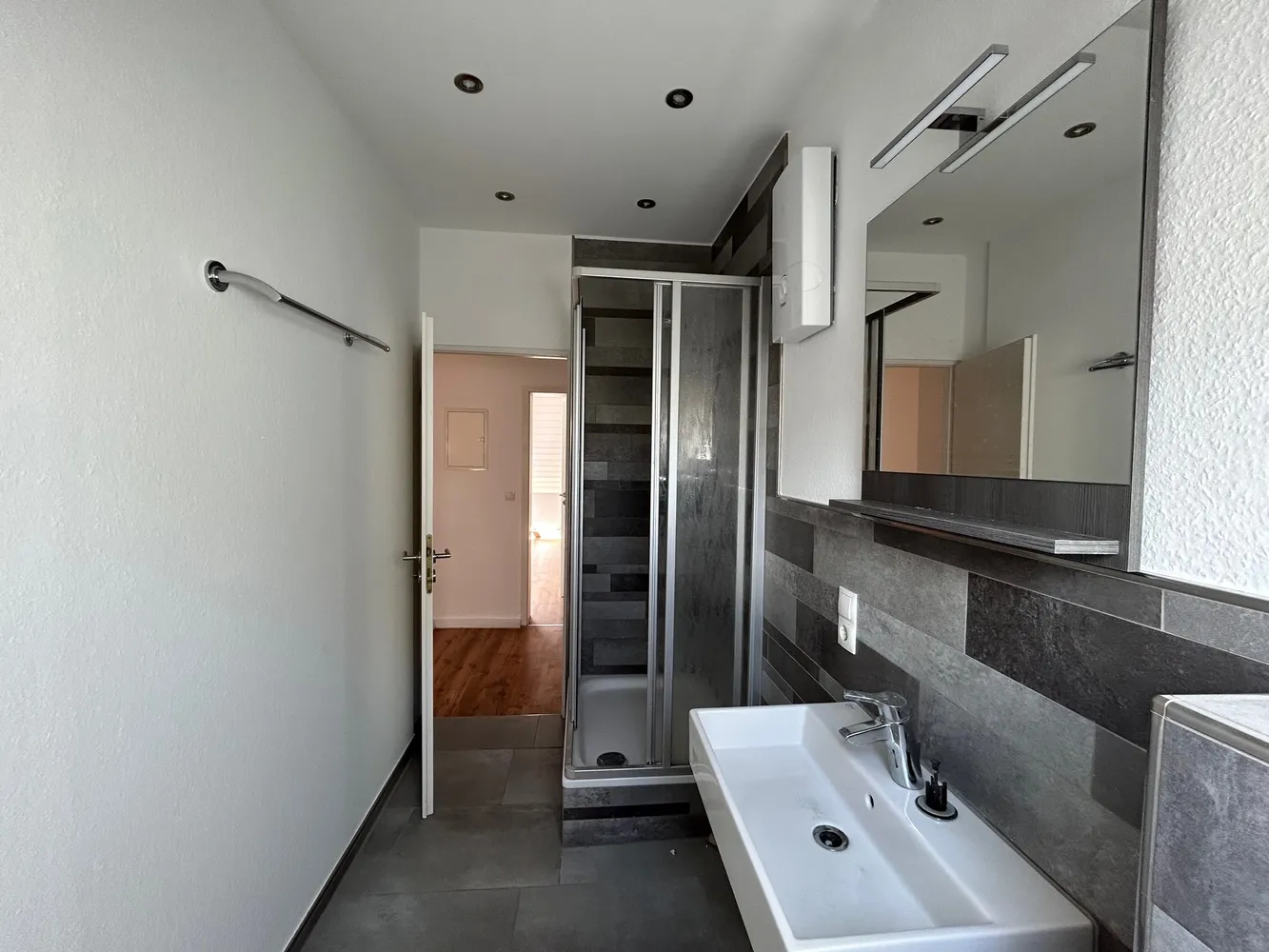 2 Zimmer Wohnung mit 50 m² in Bonn – Bild 11