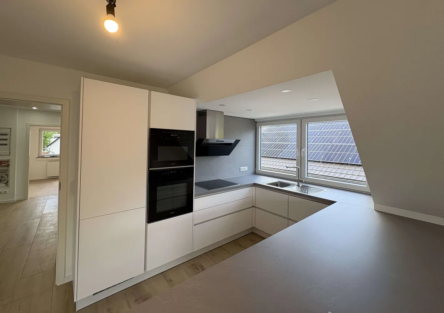 4 Zimmer Wohnung mit 130 m² in Köln – Bild 6