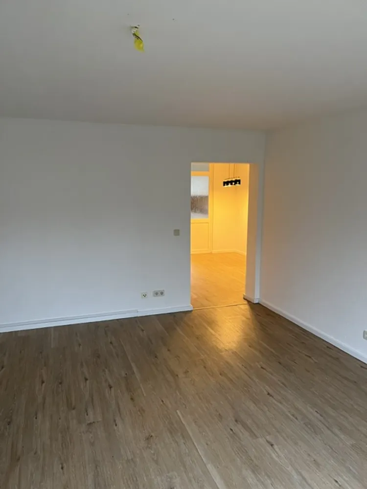 3 Zimmer Wohnung mit 84 m² in Pinneberg – Bild 1