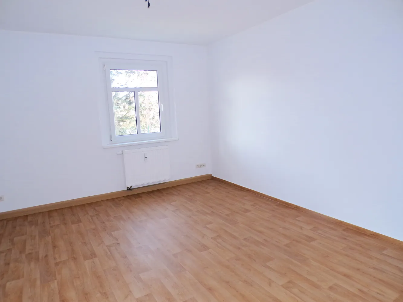 2 Zimmer Wohnung mit 57 m² in Werdau – Bild 9