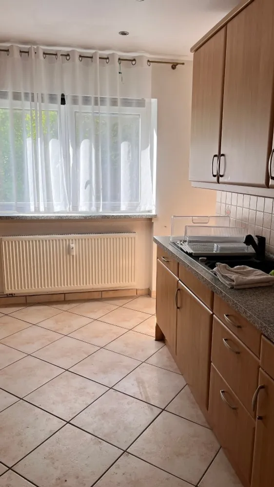 2 Zimmer Wohnung mit 75 m² in Duisburg – Bild 3