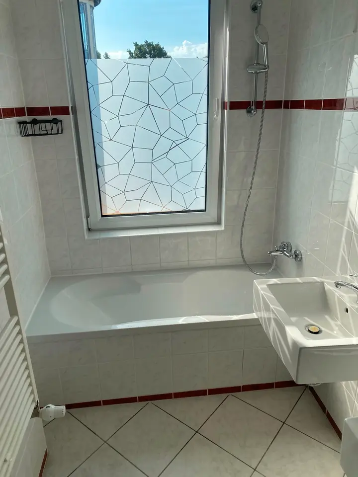 4 Zimmer Wohnung mit 96 m² in Rostock – Bild 3