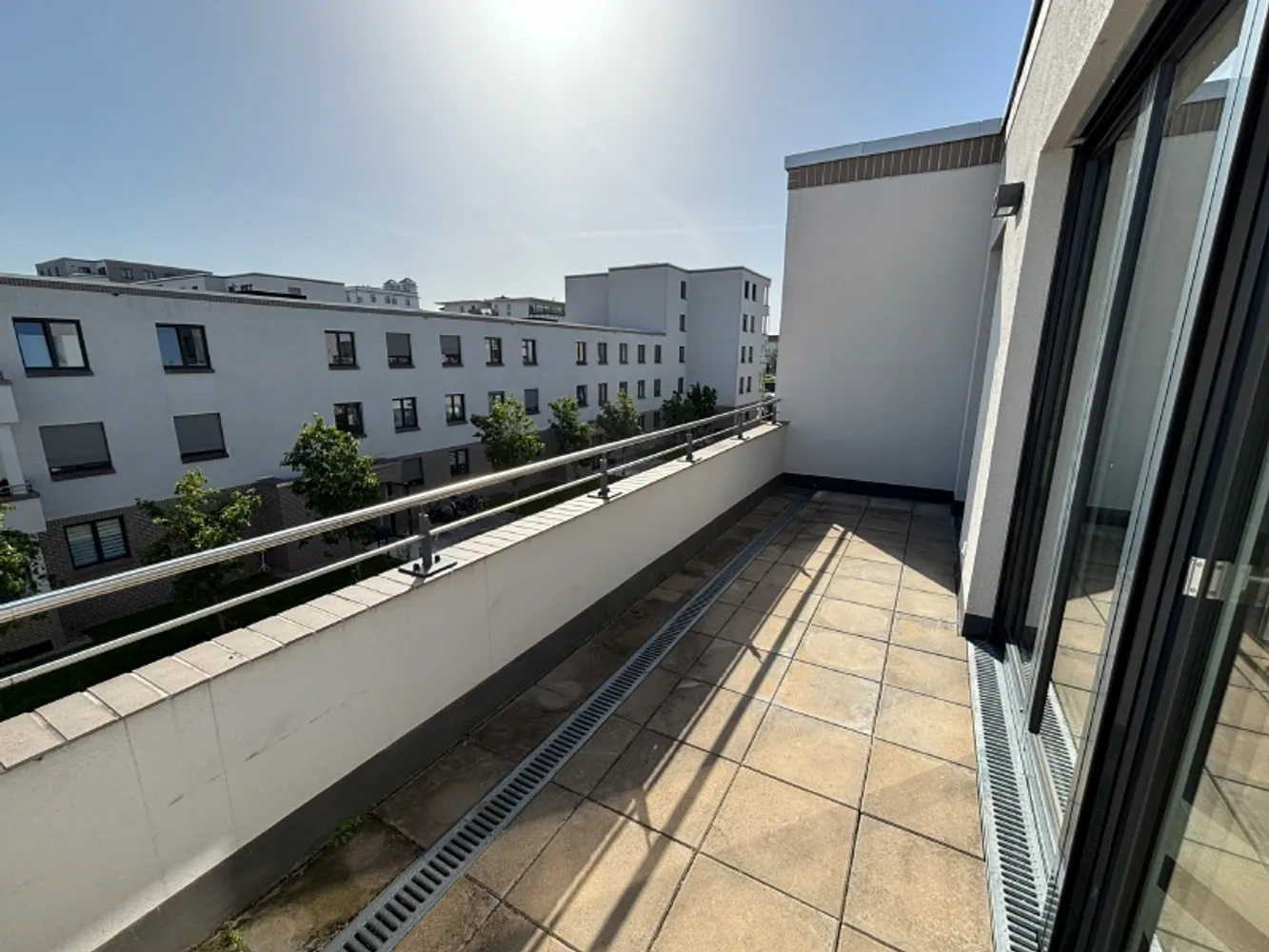 4 Zimmer Wohnung mit 120 m² in Dresden – Bild 4