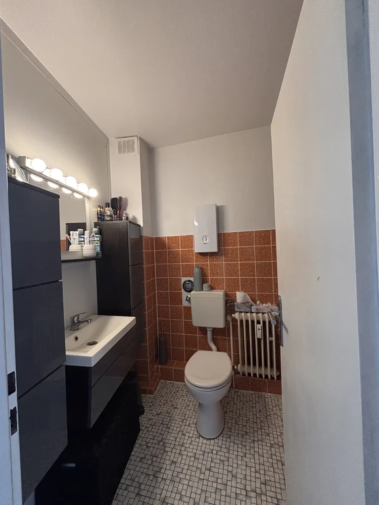 2 Zimmer Wohnung mit 52 m² in Krefeld – Bild 2