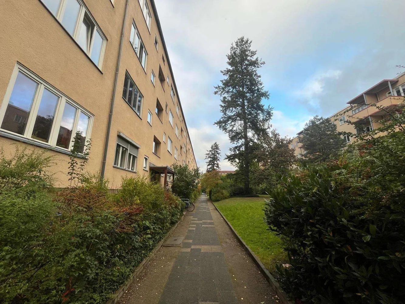 2 Zimmer Wohnung mit 58 m² in Berlin – Bild 2