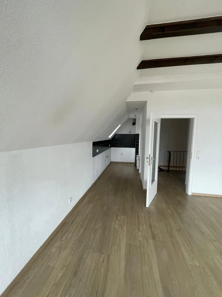 2 Zimmer Wohnung mit 91 m² in Köln – Bild 9