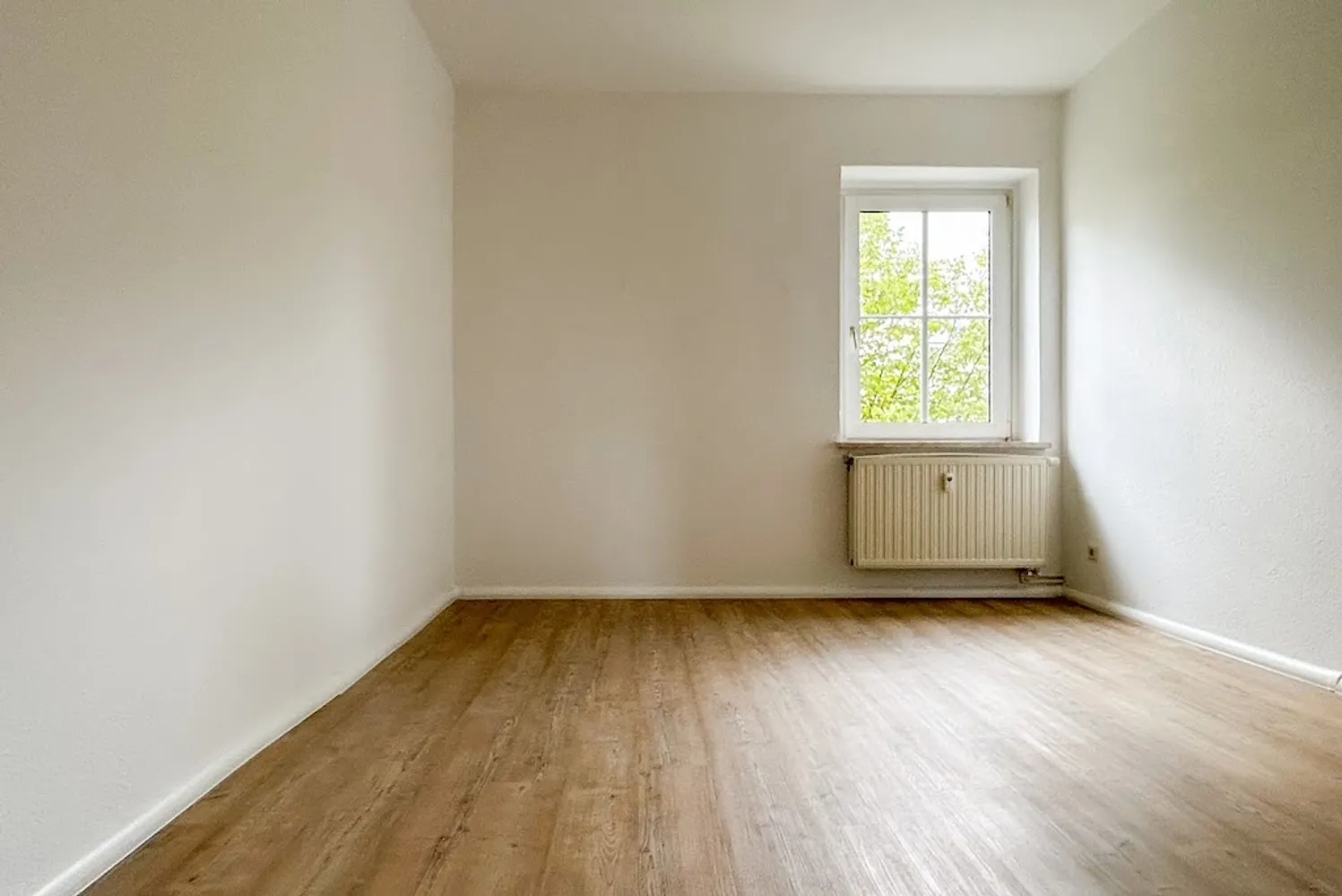 3 Zimmer Wohnung mit 63 m² in Plauen – Bild 2