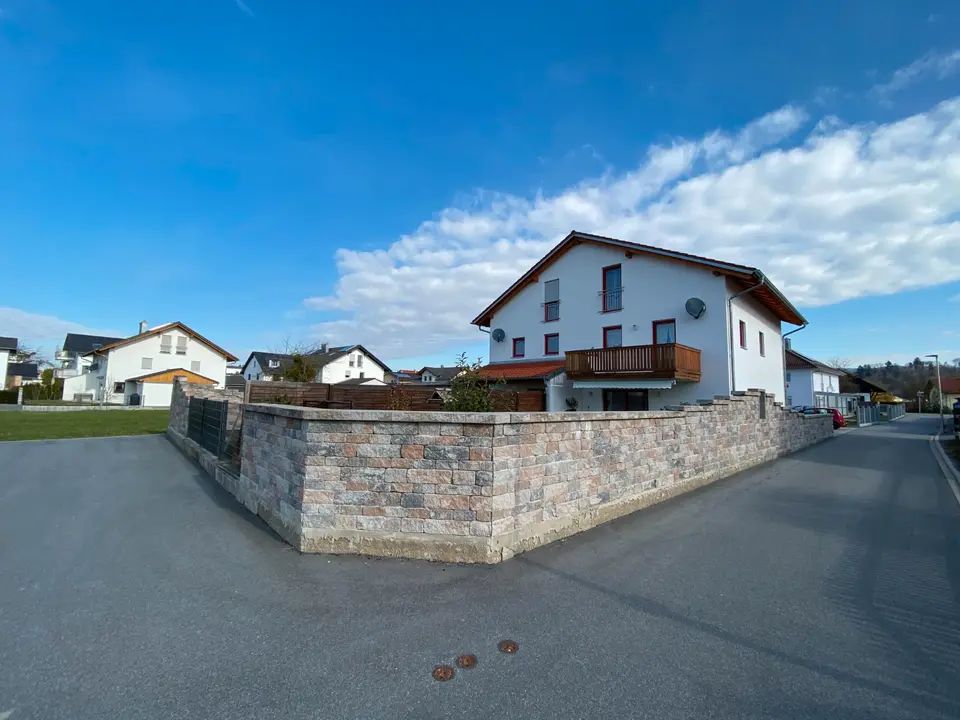 5 Zimmer Haus mit 137 m² in Deggendorf – Bild 3