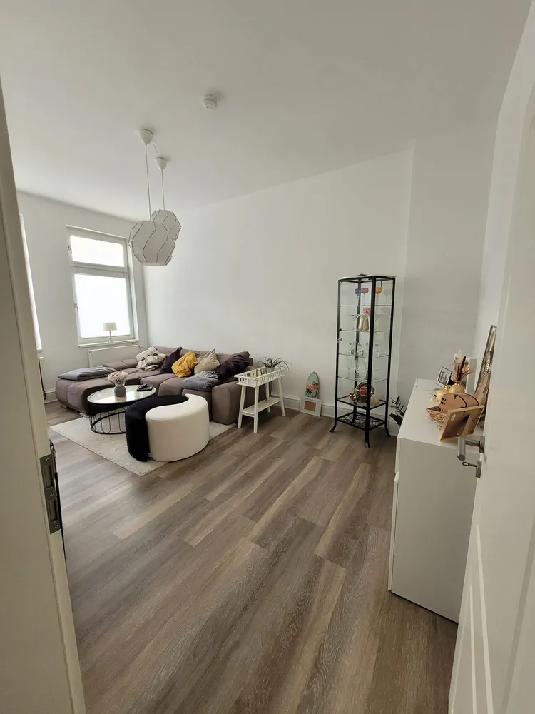 3 Zimmer Wohnung mit 88 m² in Hannover – Bild 2