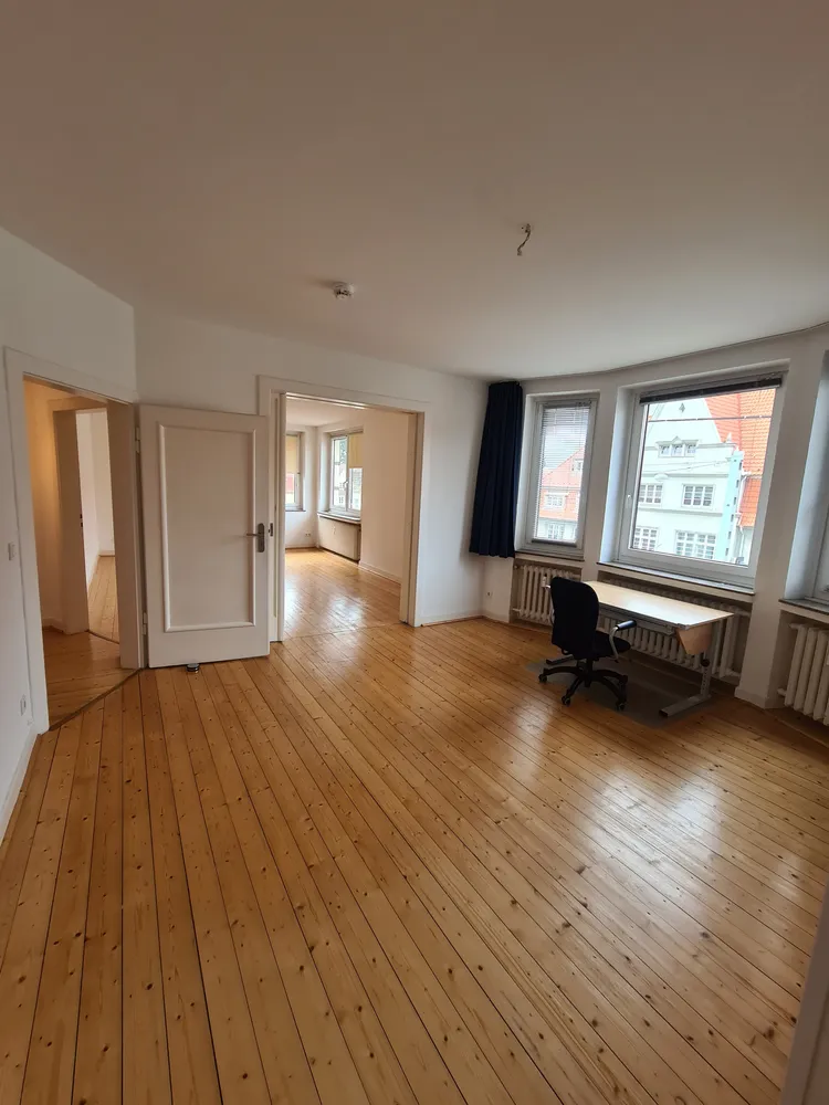5 Zimmer Wohnung mit 117 m² in Bielefeld – Bild 1