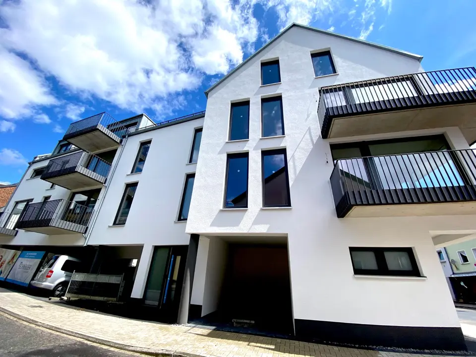 3 Zimmer Wohnung mit 111 m² in Siegburg – Bild 2