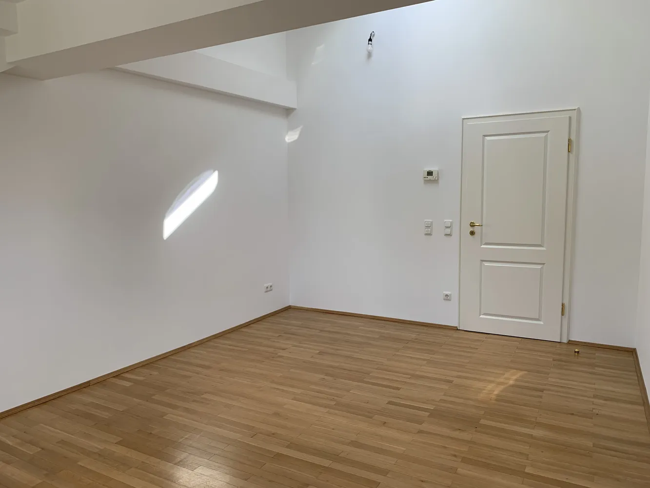 4 Zimmer Wohnung mit 110 m² in München – Bild 12