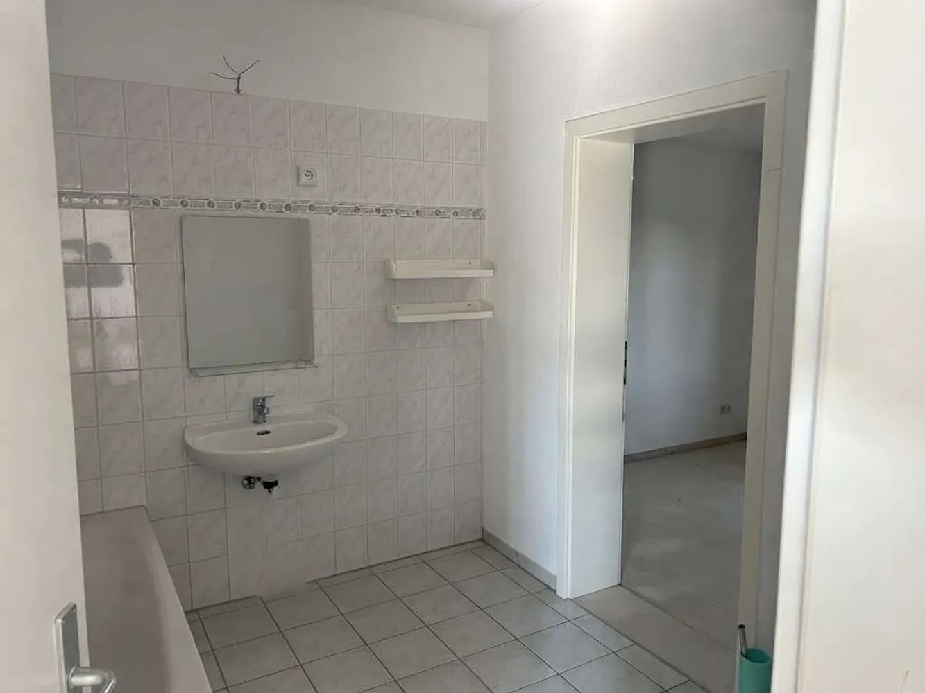 2 Zimmer Wohnung mit 55 m² in Halle (Saale) – Bild 3