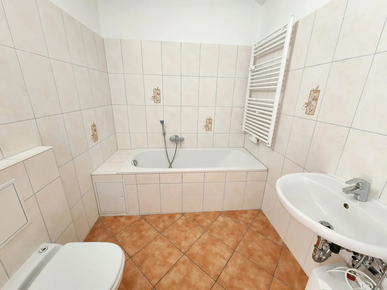 4 Zimmer Wohnung mit 108 m² in Löbau – Bild 3