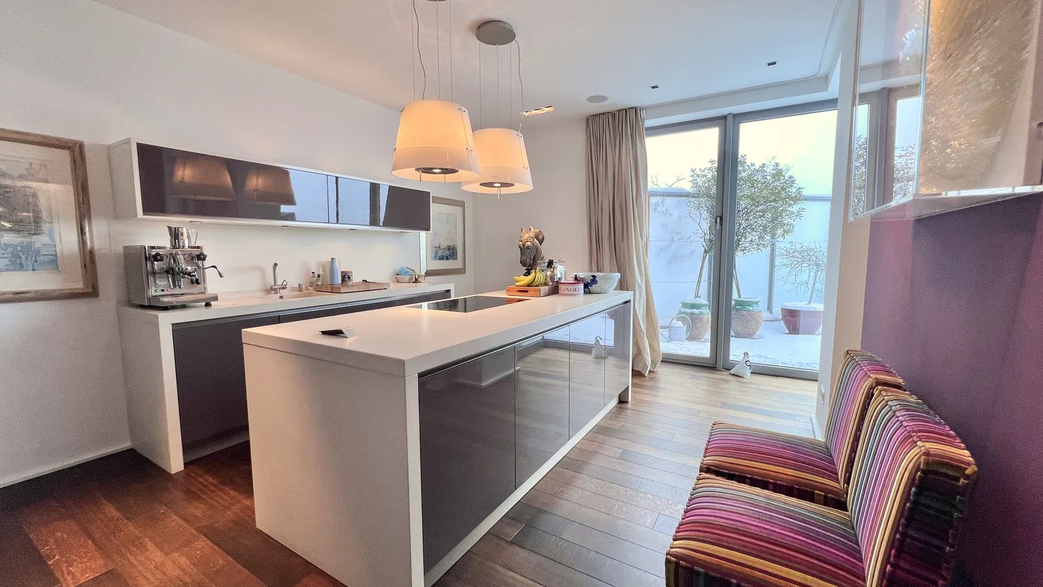 2 Zimmer Wohnung mit 140 m² in Hamburg – Bild 6