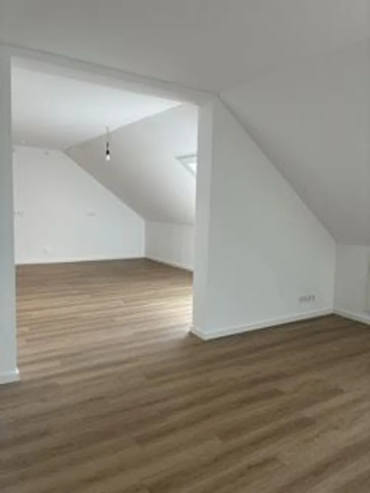 4 Zimmer Wohnung mit 113 m² in Wuppertal – Bild 7