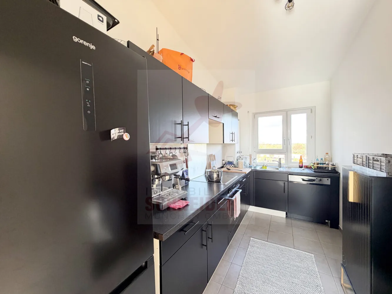 2 Zimmer Wohnung mit 72 m² in München – Bild 2
