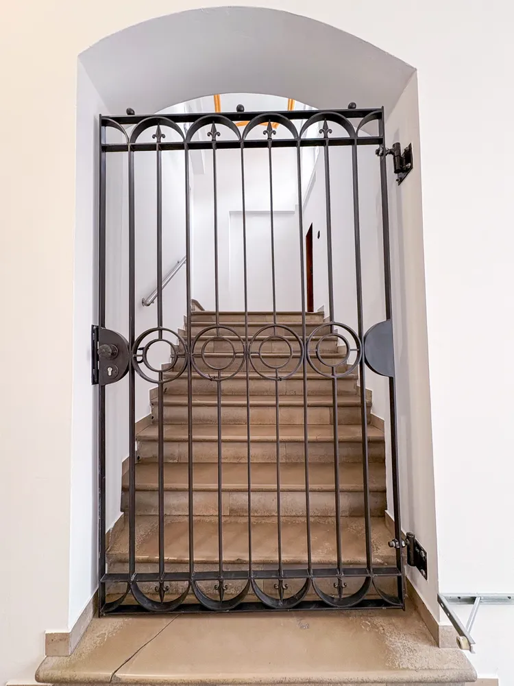 4 Zimmer Wohnung mit 185 m² in Augsburg – Bild 2