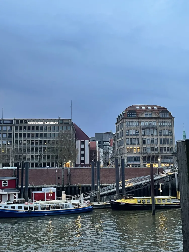 3 room apartment with 89 m² in Hamburg – Photo 1