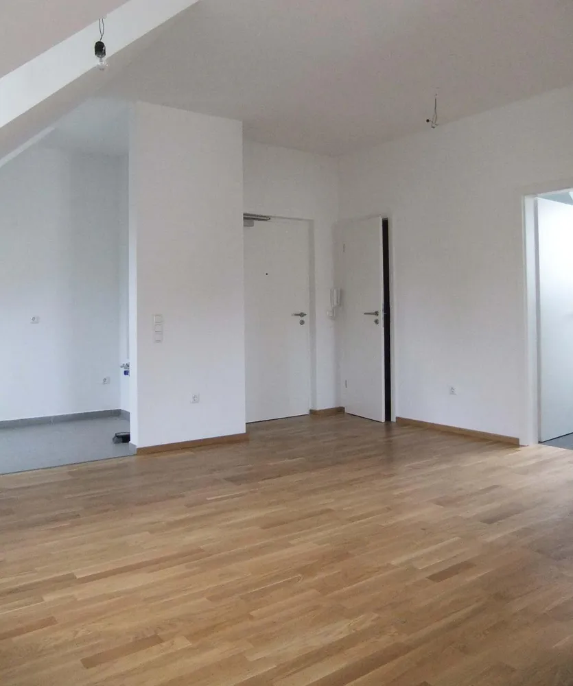 2 Zimmer Wohnung mit 58 m² in Regensburg – Bild 2