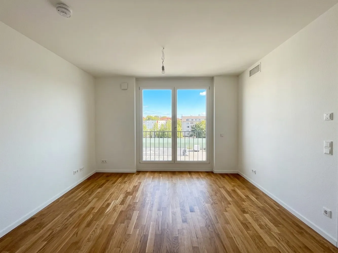 3 Zimmer Wohnung mit 80 m² in Pinneberg – Bild 4