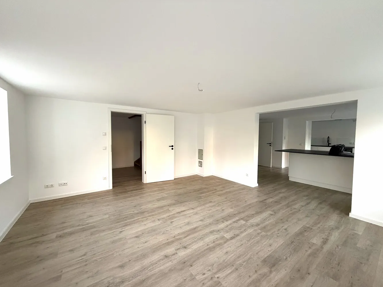 6 Zimmer Haus mit 213 m² in München – Bild 6